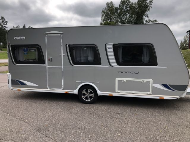 825161-1 DETHLEFFS Nomad 500 DB 80 -2011