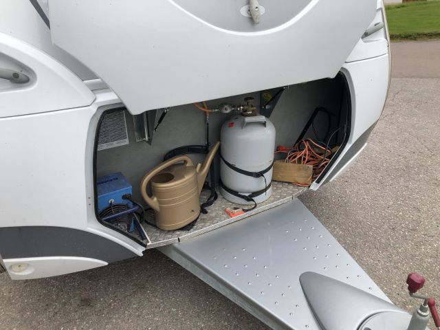 825161-20 DETHLEFFS Nomad 500 DB 80 -2011