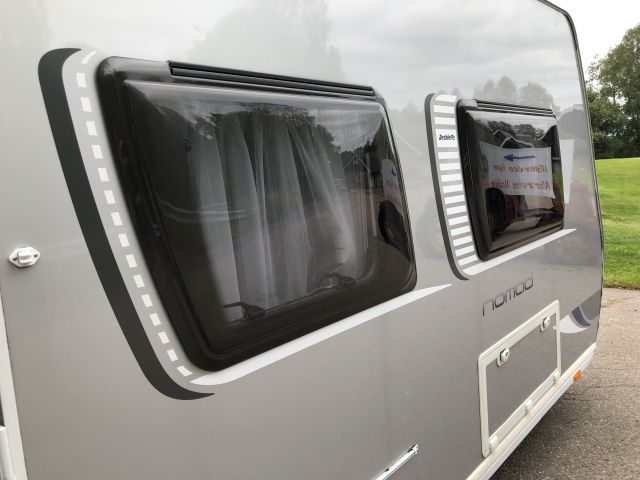 825161-12 DETHLEFFS Nomad 500 DB 80 -2011