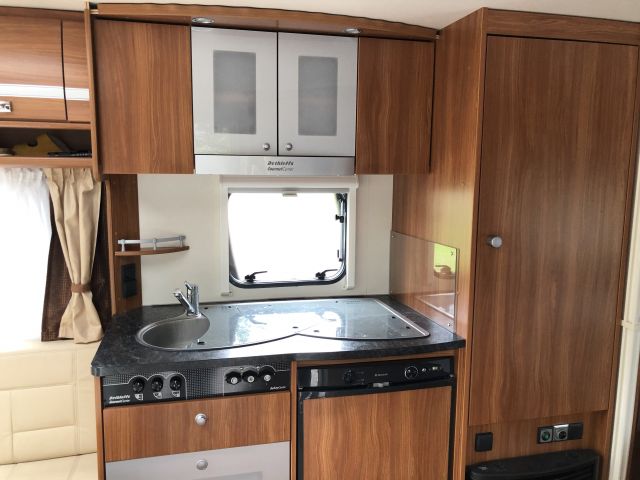 825161-29 DETHLEFFS Nomad 500 DB 80 -2011