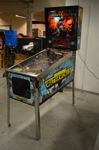 779045-1 Gottlieb pinball game with the theme Waterworld
