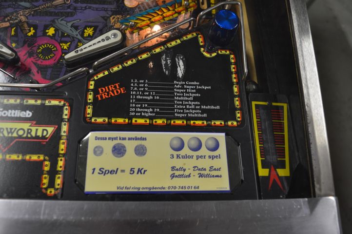 779045-15 Gottlieb pinball game with the theme Waterworld