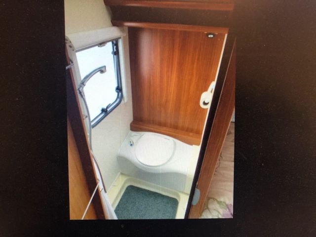 825161-39 DETHLEFFS Nomad 500 DB 80 -2011