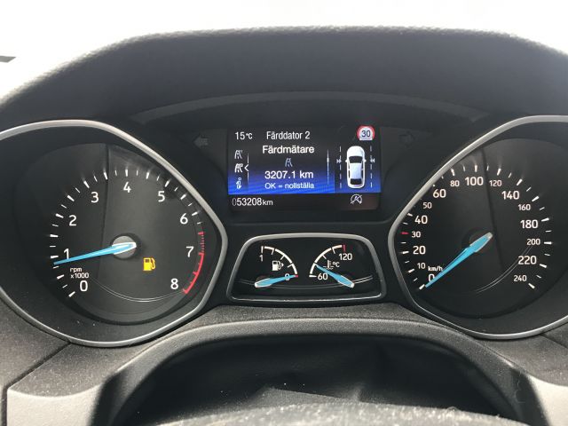 825530-23 Ford Focus 1.0 EcoBoost 5dr (100hp) - 2017, YNM186