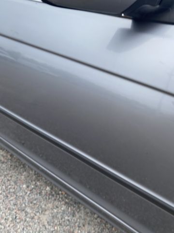 826570-14 BMW 318i sedan - 2004