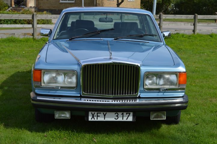 779049-8 Bentley Mulsanne 6.7L V8 201 hp -1981