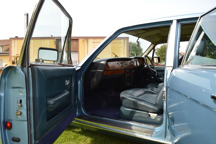 779049-17 Bentley Mulsanne 6.7L V8 201 hp -1981