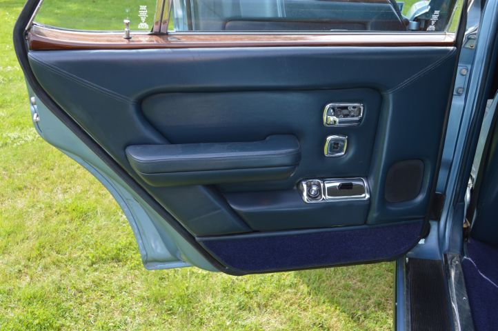 779049-20 Bentley Mulsanne 6.7L V8 201 hp -1981