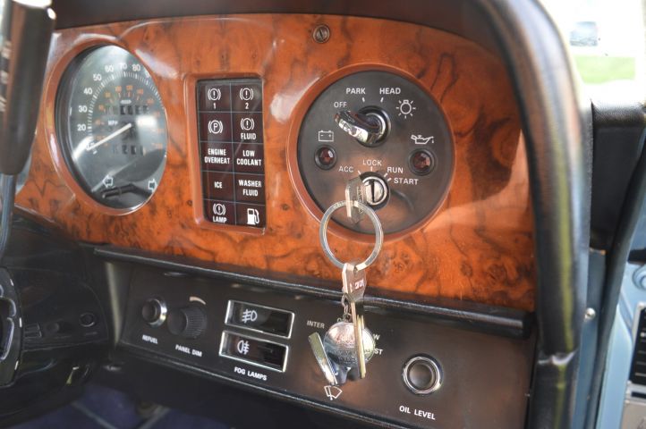 779049-31 Bentley Mulsanne 6.7L V8 201 hp -1981