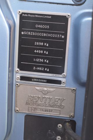 779049-42 Bentley Mulsanne 6.7L V8 201 hp -1981