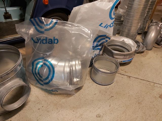 826577-4 Ventilationutrustning