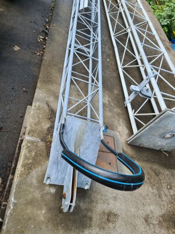 762618-12 Crane winch and junction box for electricity