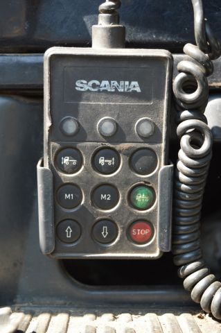 779067-47 Load changer with crane Scania R 124GB 6X2 463 hp -2002 with flatbed