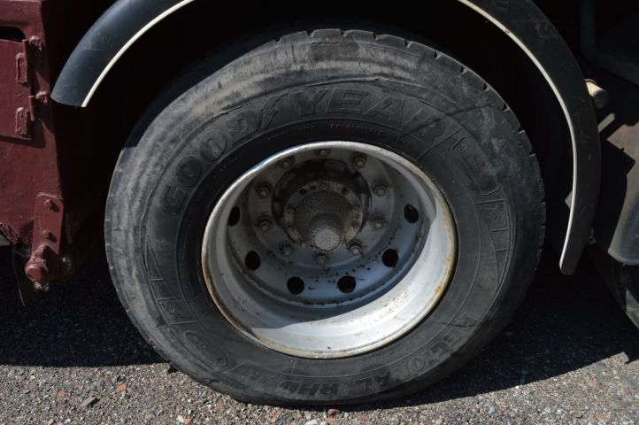 779067-51 Load changer with crane Scania R 124GB 6X2 463 hp -2002 with flatbed