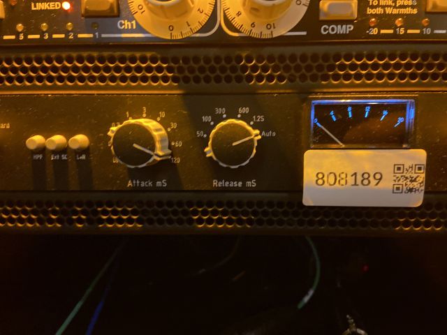 808189-3 Bus Compressor TK Audio BC1