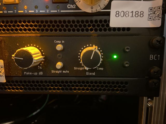 808189-4 Bus Compressor TK Audio BC1