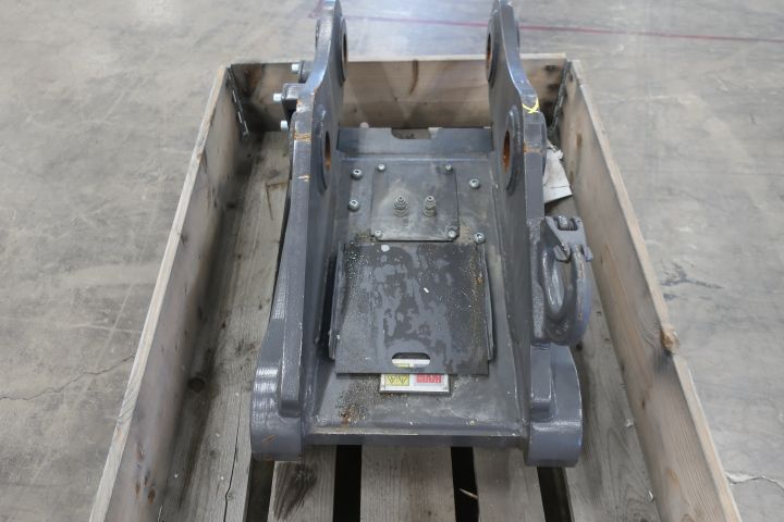 827202-2 Machine mount SMP LIEBHERR A900 / 914 / 922R S70HL