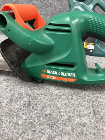 808306-2 Electric hedge trimmer Black & Decker GT25 41cm
