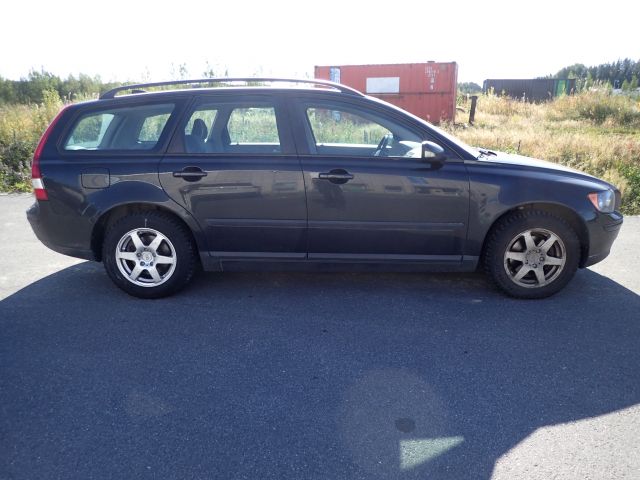 753276-4 Volvo V50, 1.8 2006
