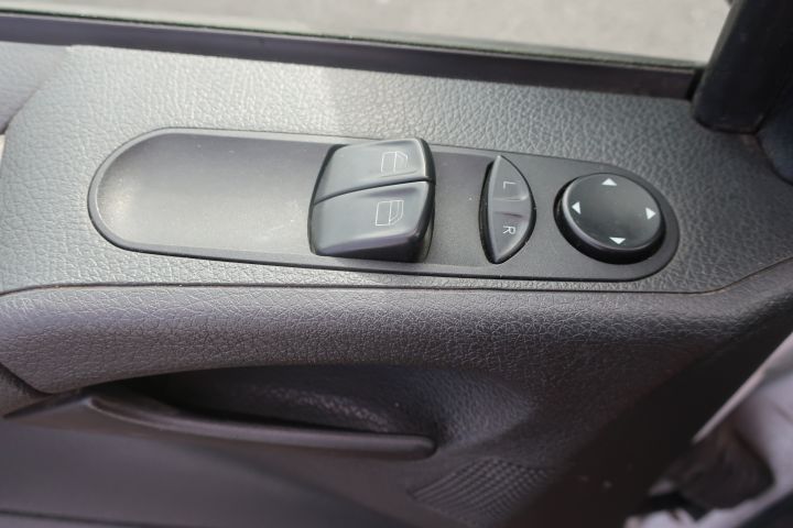 819627-40 Mercedes-Benz 113 CDI 639/4 Vito, 2012, 134 hp, Automatic