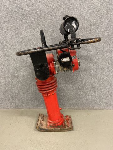 805710-4 Vibrator stamp Robin ECO 8