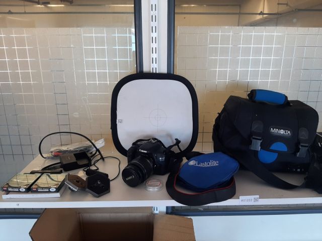 815223-1 System camera with accessories Canon EOS 550D