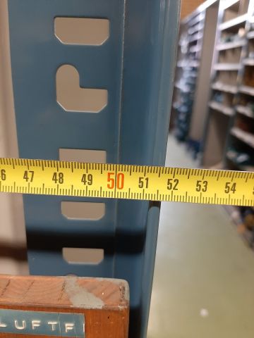 760196-10 Sheet metal shelves 28 sections