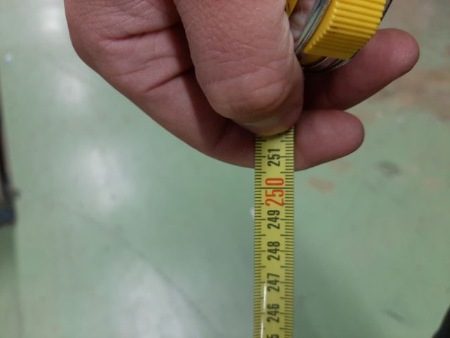 760196-11 Sheet metal shelves 28 sections