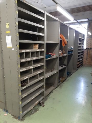 760197-5 Sheet metal shelves 24 sections