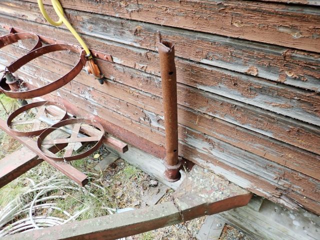 617728-15 Work barracks on wheels