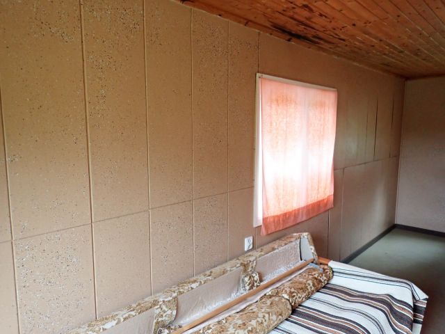 617728-36 Work barracks on wheels