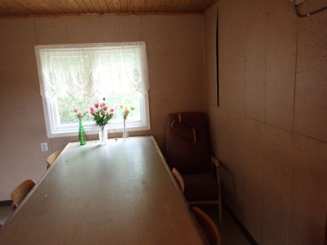 617728-55 Work barracks on wheels