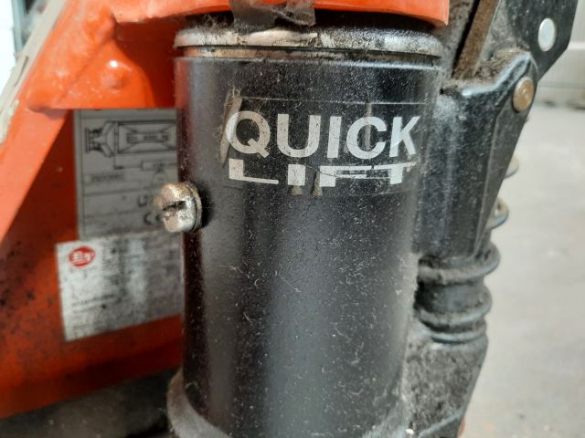 815301-4 Pallet truck BT L23 / 12