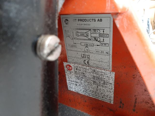 815301-7 Pallet truck BT L23 / 12