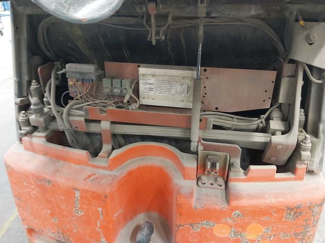 753992-31 Electric truck Linde E 20 - 600 -98