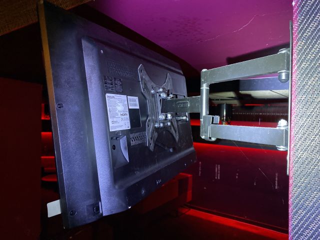 803879-2 TV 32 ", Philips, 32PHT4101 / 12