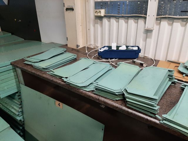 805512-48 Entresolplan med tillhörande lagerhyllsystem