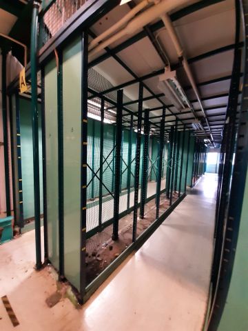 805512-52 Entresolplan med tillhörande lagerhyllsystem