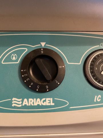 828421-4 AC unit Ariagel IC255