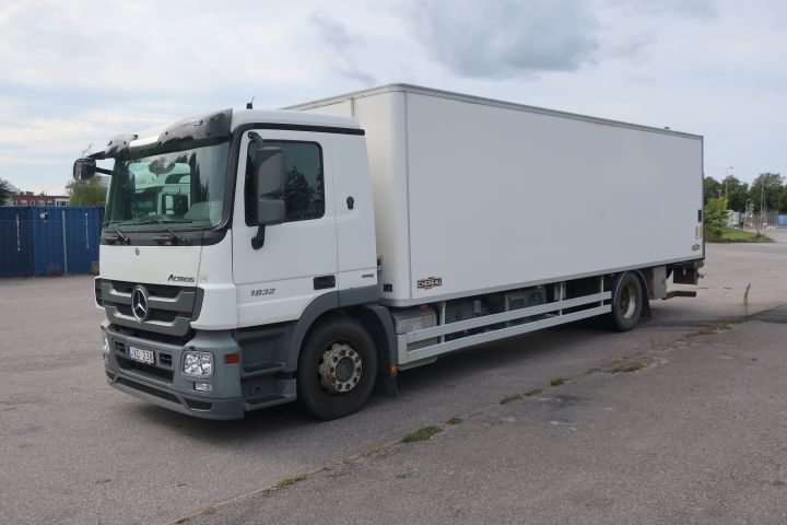 831266-2 MERCEDES-BENZ Actros 1832 L 4X2, 2009, 315 hp, Refrigerated