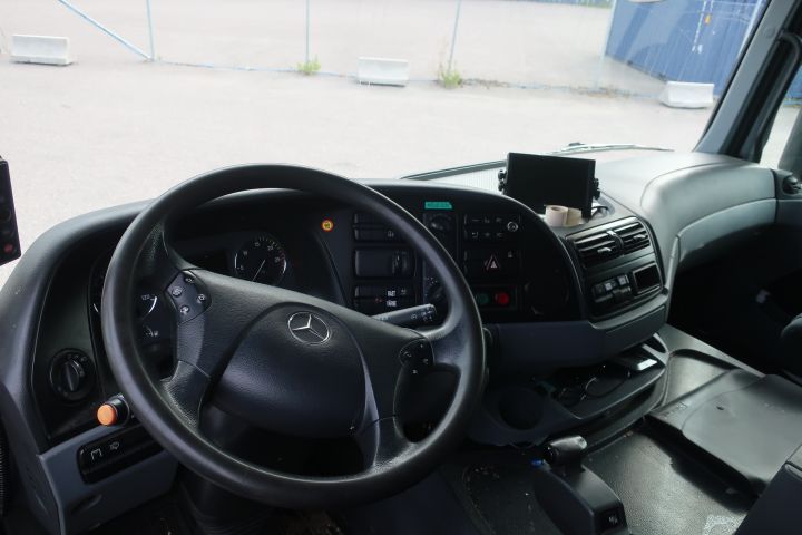 831266-32 MERCEDES-BENZ Actros 1832 L 4X2, 2009, 315 hp, Refrigerated