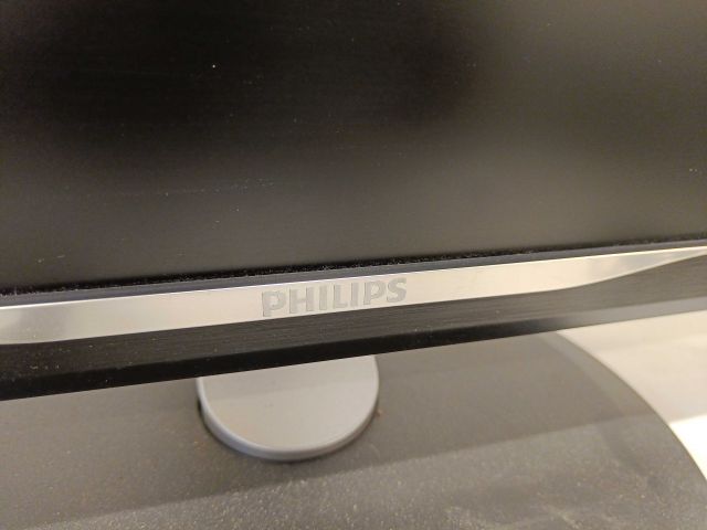 753996-4 Monitor Philips 328B6Q