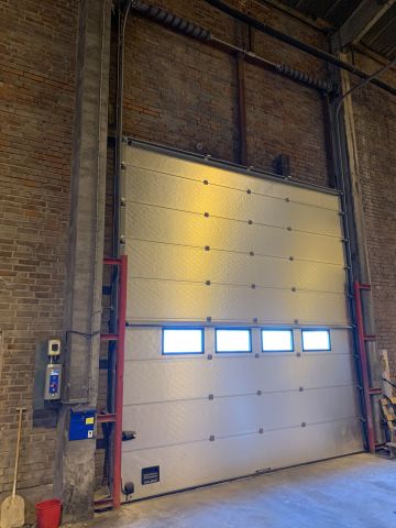 828478-1 Jalusidörr Crawford Assa Abloy