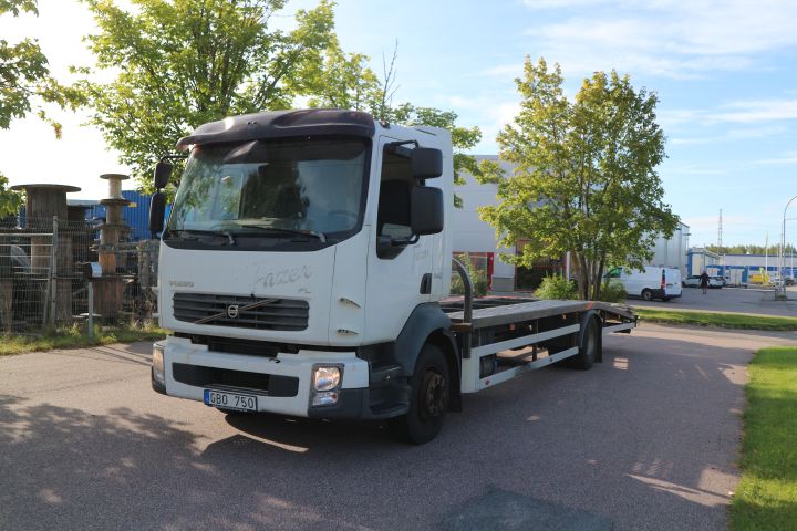 831352-2 Car transport VOLVO FL 240 4X2, 2007, 237 hp