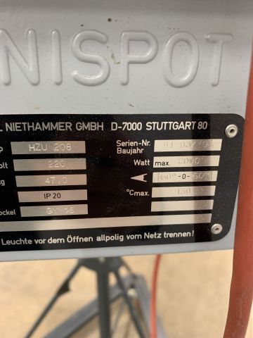 831490-3 Headlight Unispot HZU-208