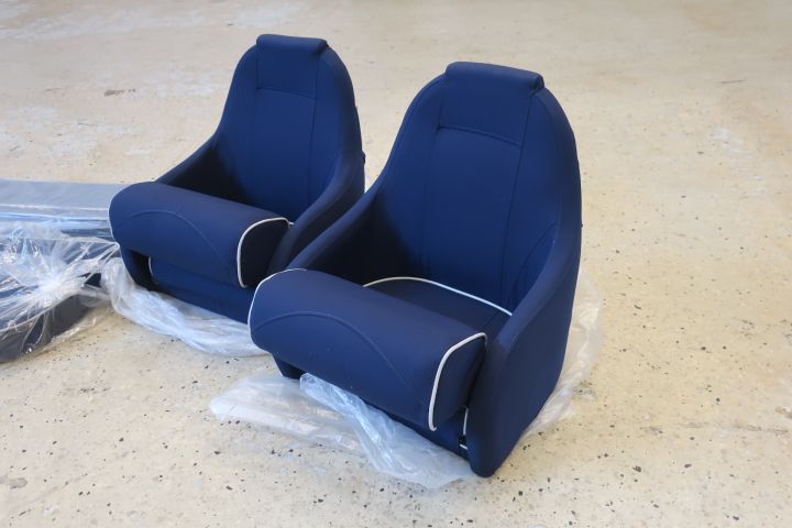 793671-2 Complete set for Uttern T55 / D55 - 2 chairs and cushion set