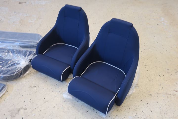 793671-3 Complete set for Uttern T55 / D55 - 2 chairs and cushion set
