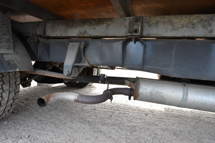 819745-8 Ford Transit 190 L with crane, 1989, 76 hp