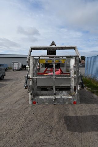 819745-22 Ford Transit 190 L with crane, 1989, 76 hp