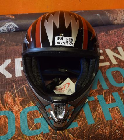 682777-1 Motorcycle helmet ZPF SuperHelmet E9